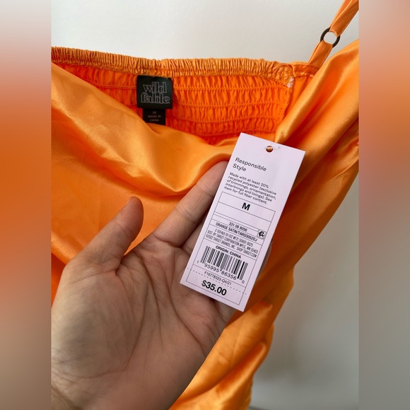 🔥Flash Sale🔥 Women's Ruched Side Bodycon Dress Wild Fable Orange
Satin Medium - Picture 6 of 10